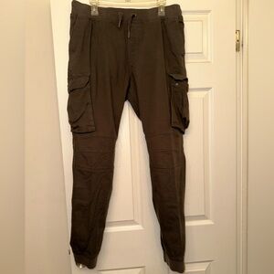 H&M Men’s Slim Fit Cargo Joggers